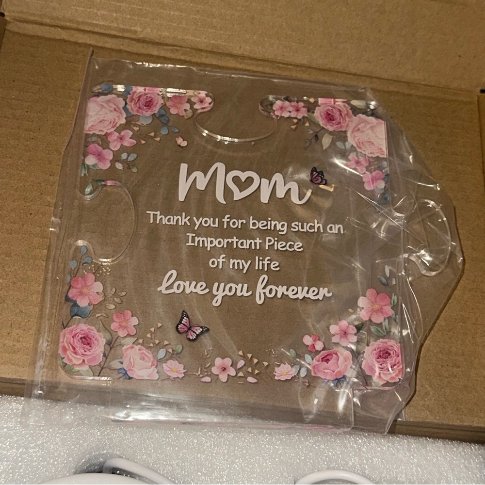 Floral Mom Puzzle Piece light up Decor